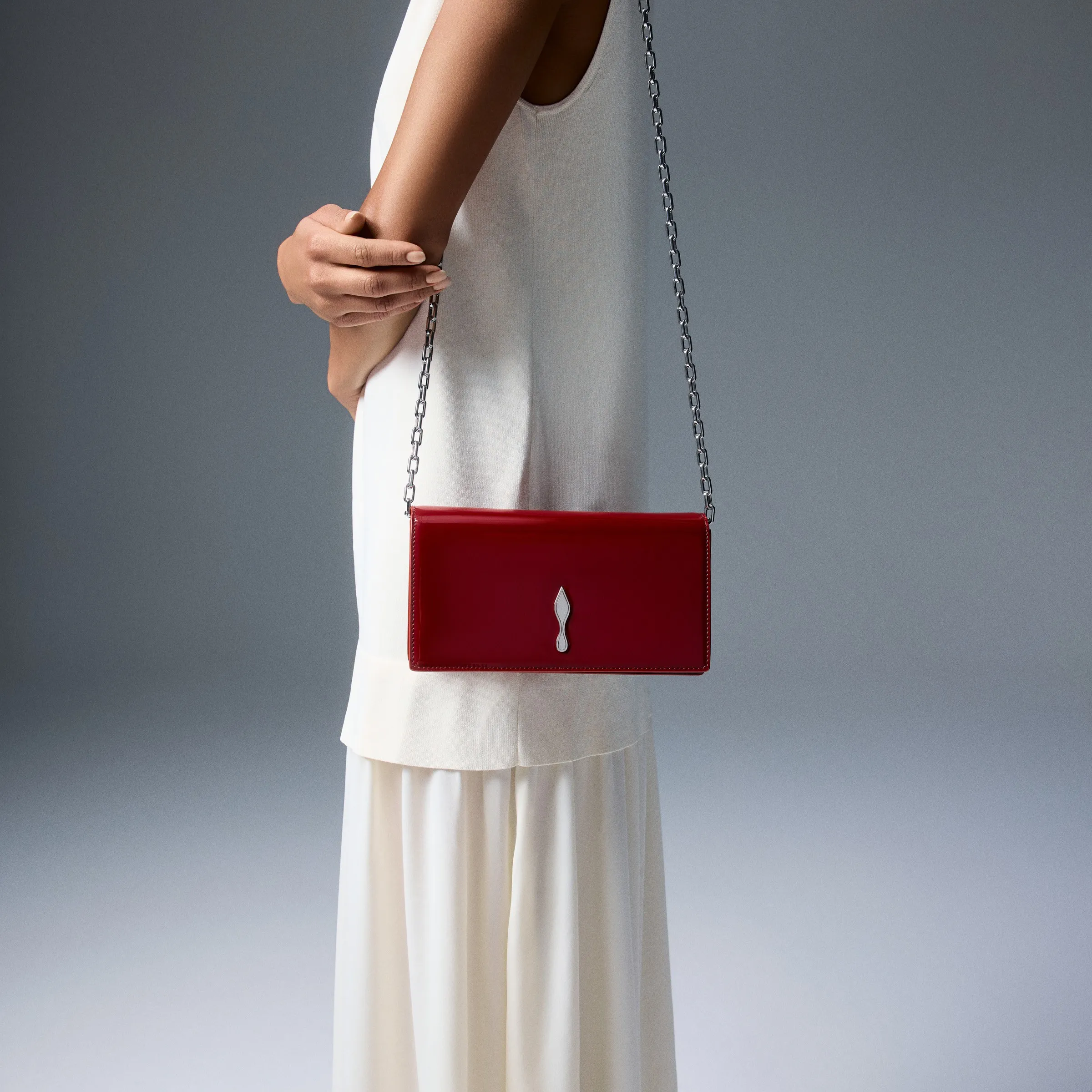 Christian Louboutin Bettina – Clutch – Patent calf leather – Empire - Bettina - front view