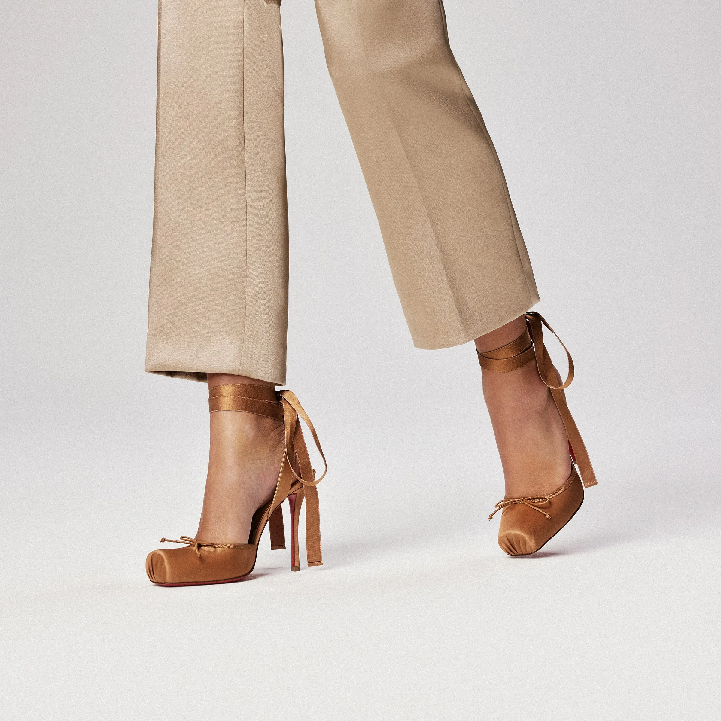 Christian Louboutin Cassia Lace Up – 100 mm Strappy pumps – Crepe satin – Nude 4 – Women - Cassia - front view
