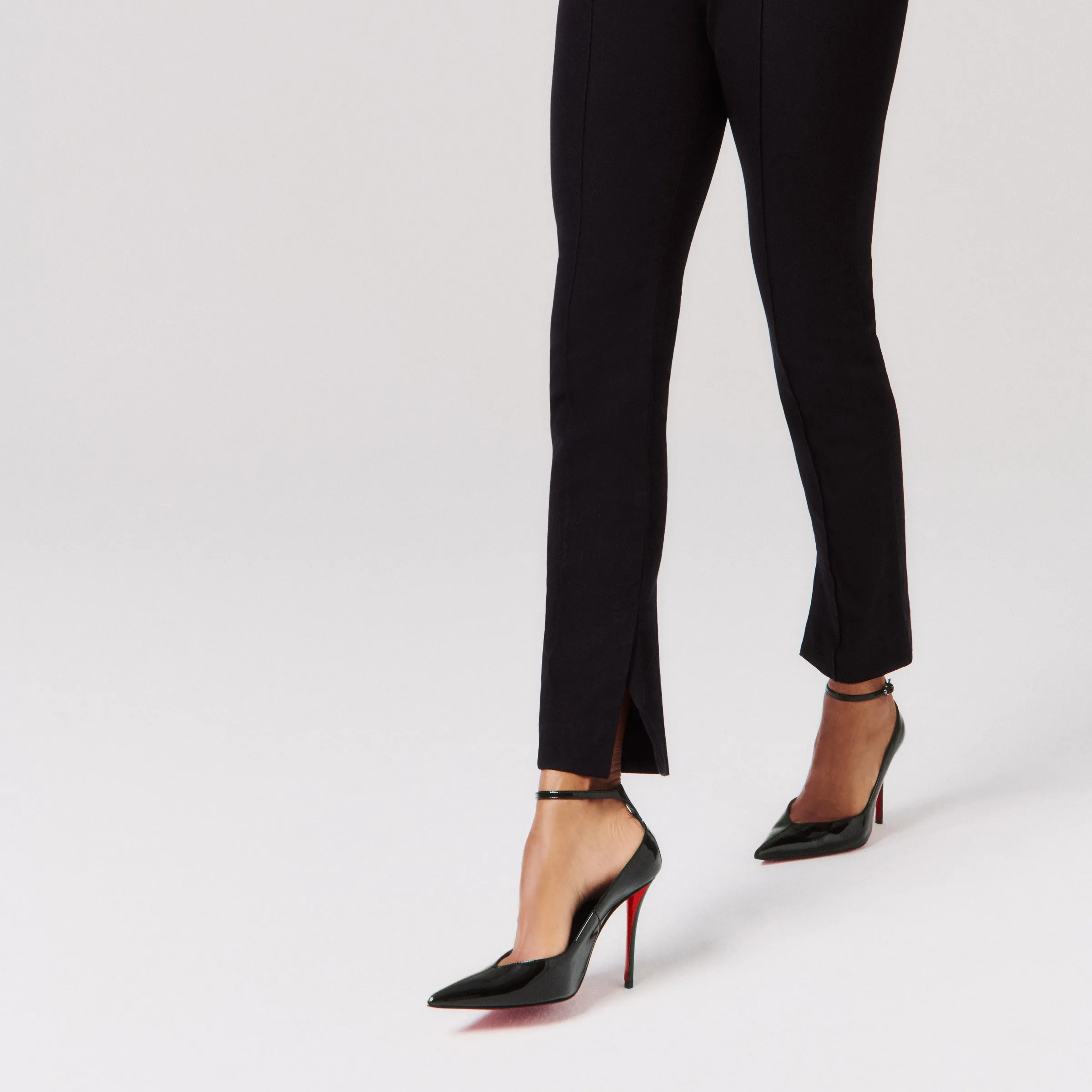 Christian Louboutin Erozee – 100 mm Strappy pumps – Patent calf leather – Black – Women - Erozee - front view