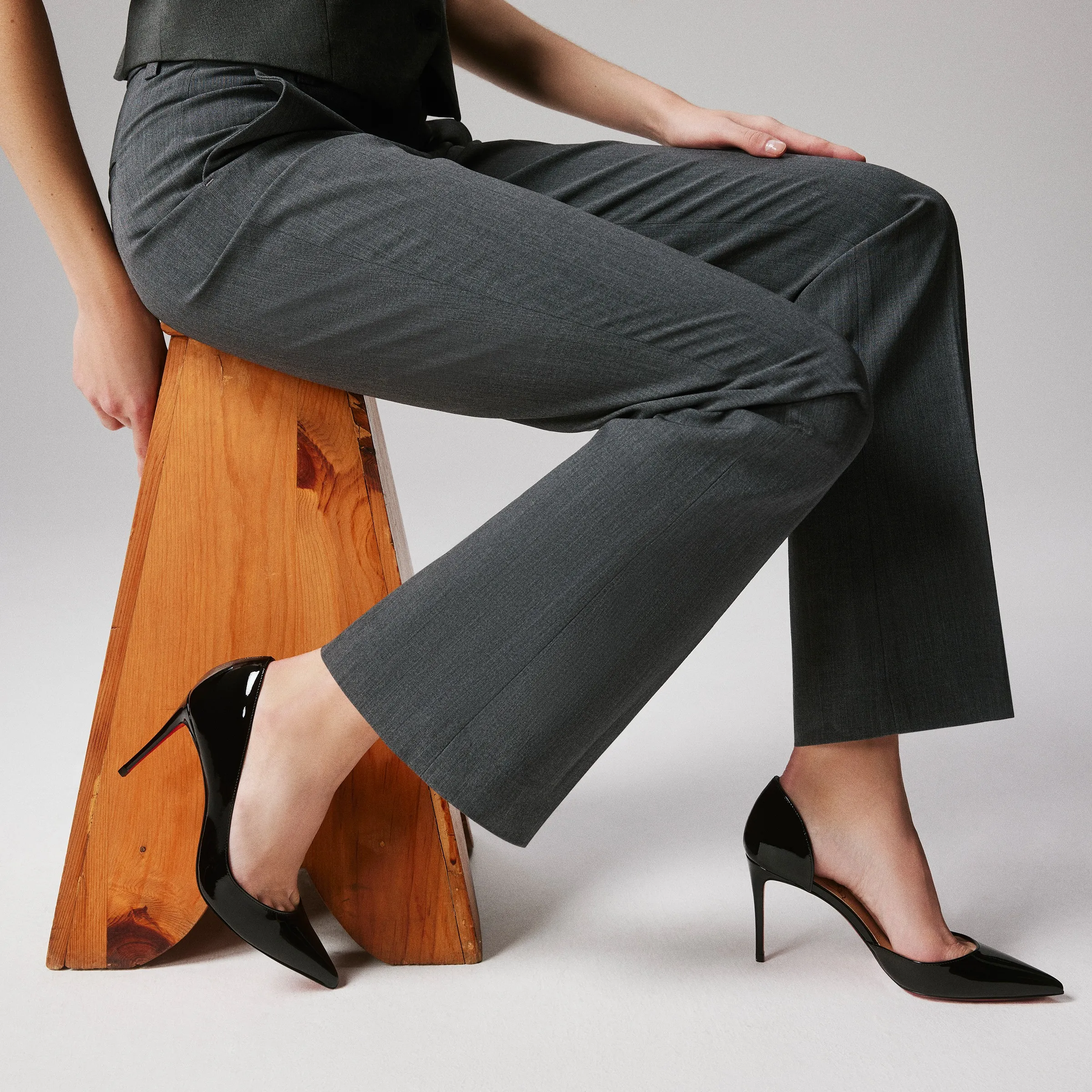 Christian Louboutin Iriza – 85 mm Pumps – Patent calf leather – Black – Women - Iriza - front view