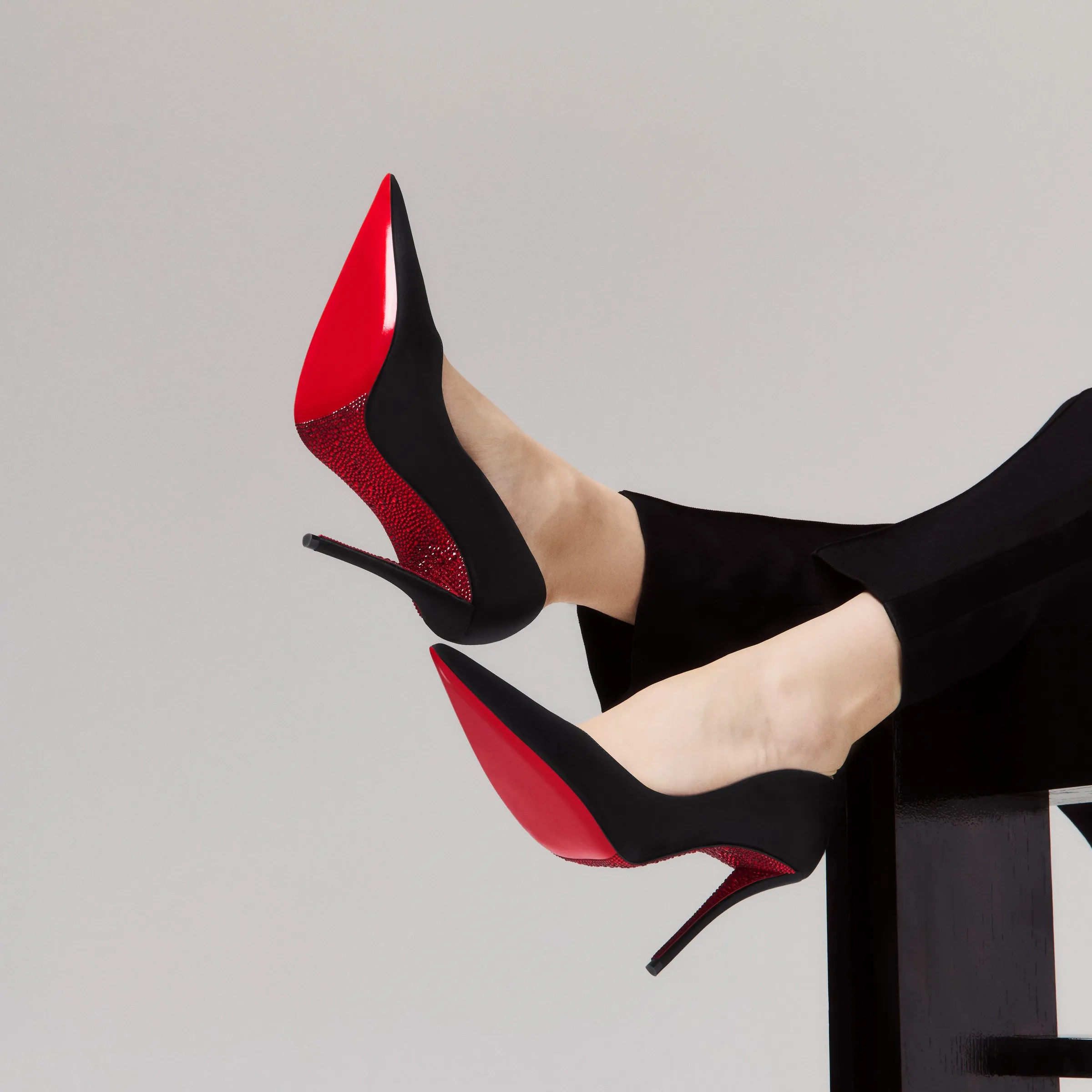 Christian Louboutin Miss Z Suola Strass – 100 mm Pumps – Crepe satin – Black – Women - Miss Z Suola Strass - front view