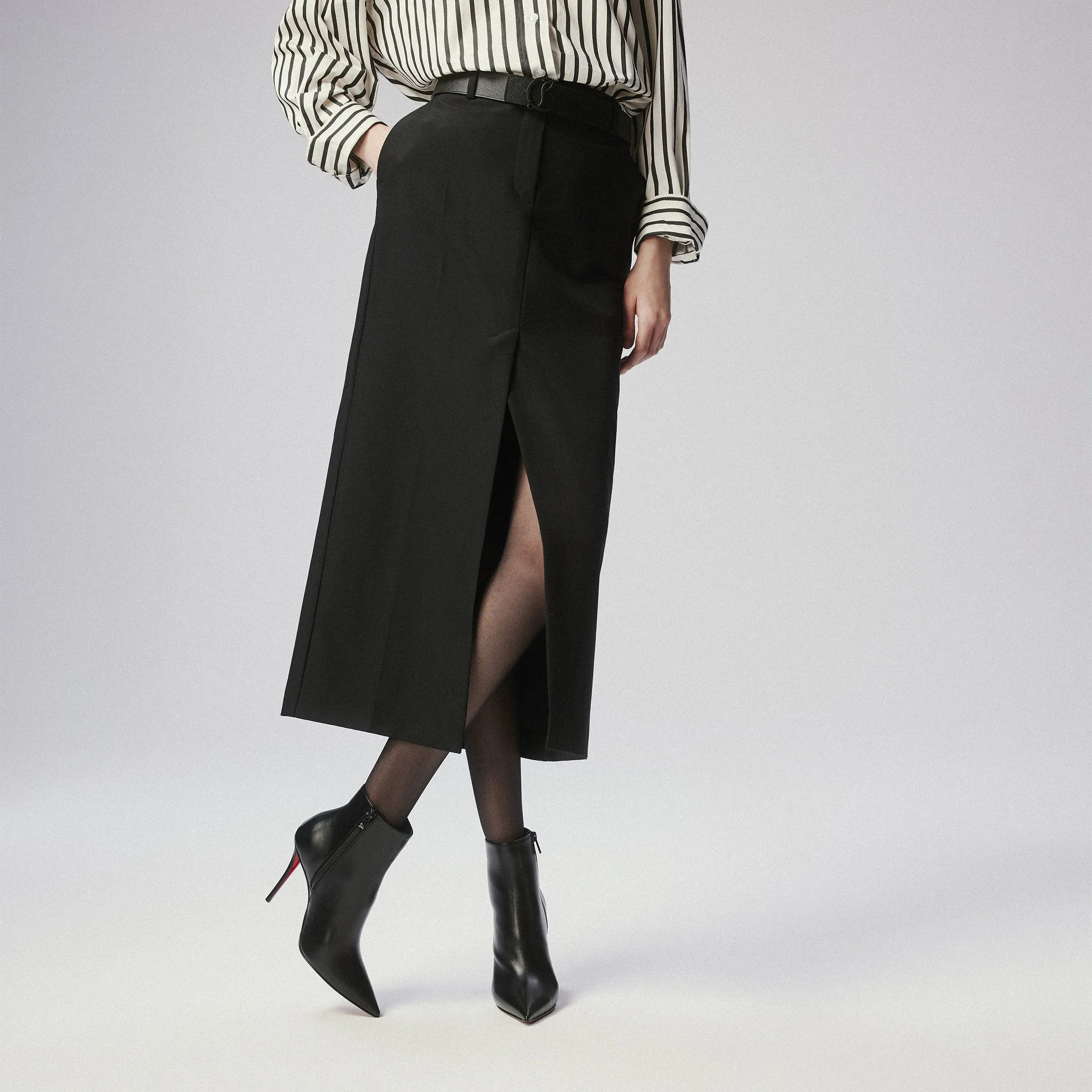 Christian Louboutin Miss Z Booty – 100 mm Low boots – Calf leather – Black – Women - Miss Z Booty - front view