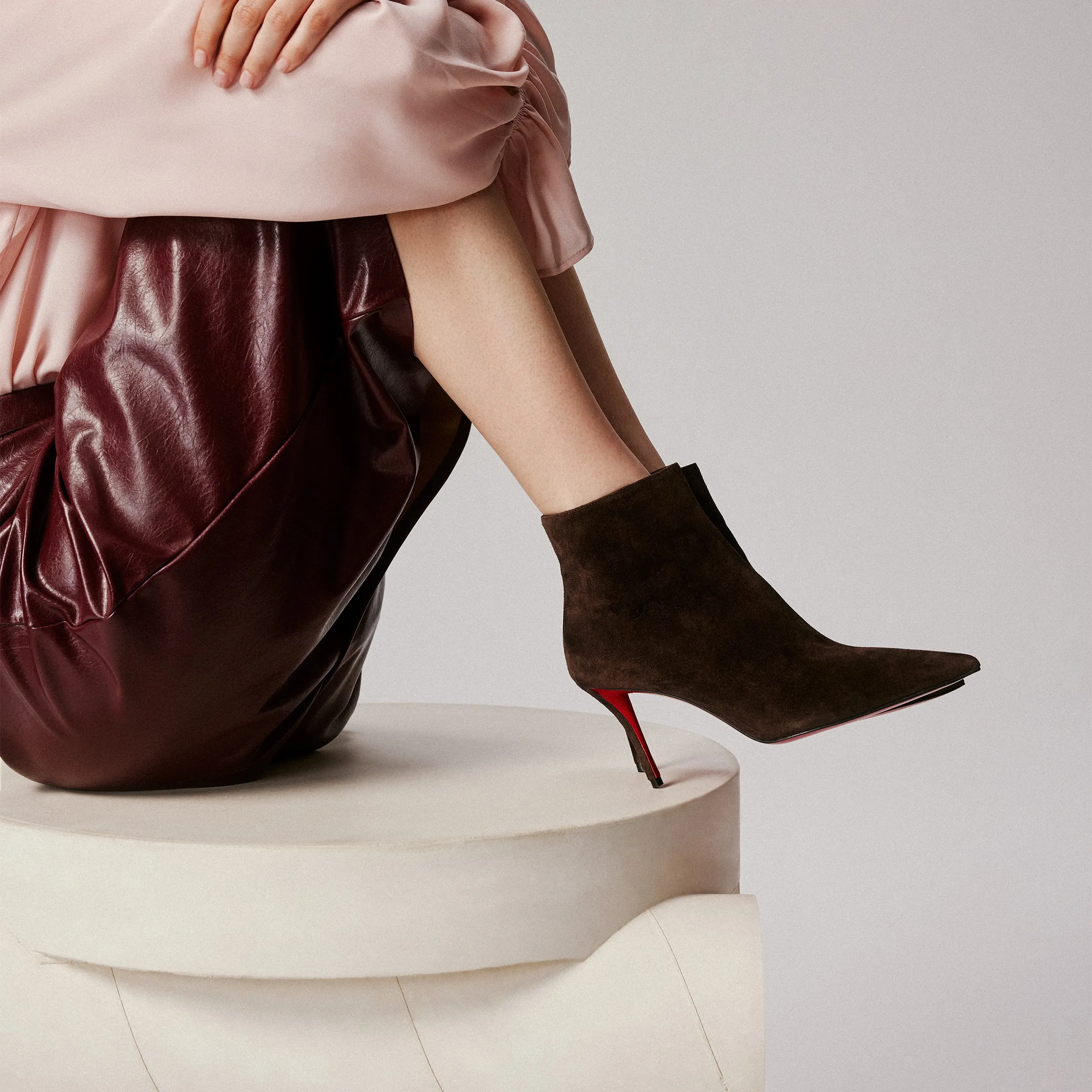 Christian Louboutin Miss Z Booty – 80 mm Low boots – Veau velours leather – Café – Women - Miss Z Booty - front view